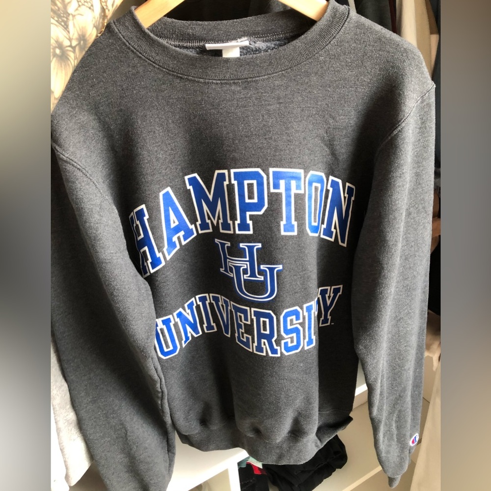 Champion Sweatshirt